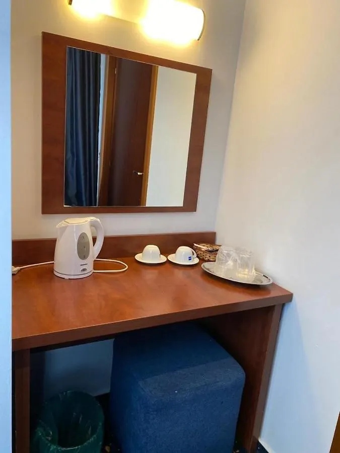 Samaa Hotel Bucharest 3*,