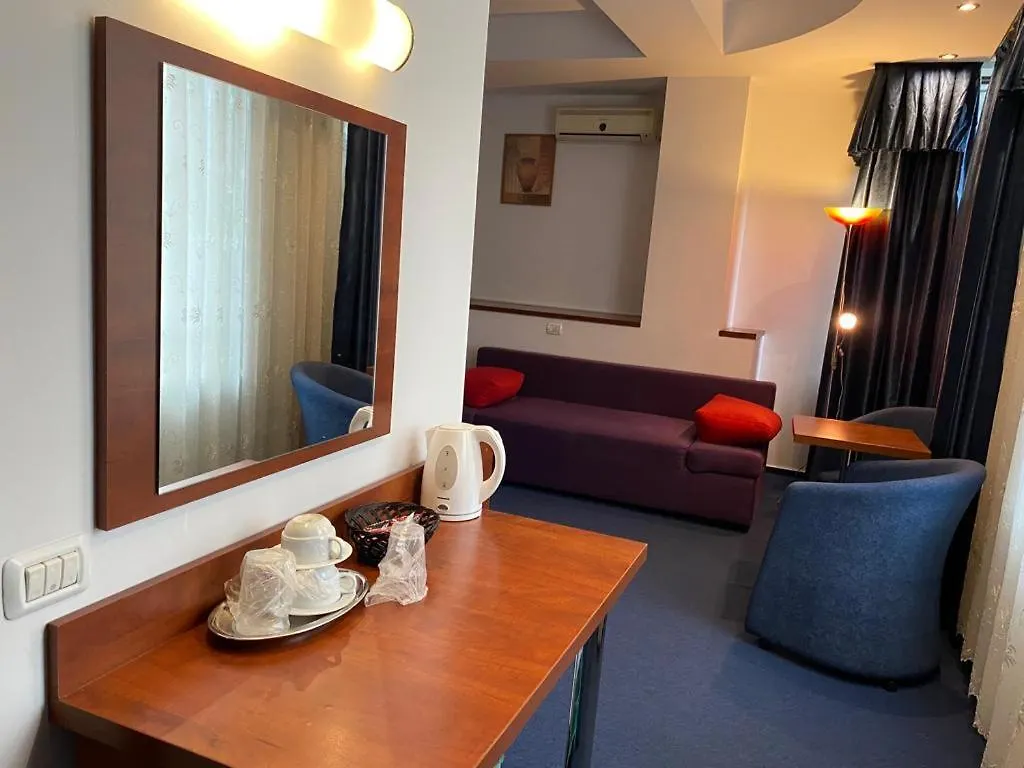 Samaa Hotel Bucharest 3*,